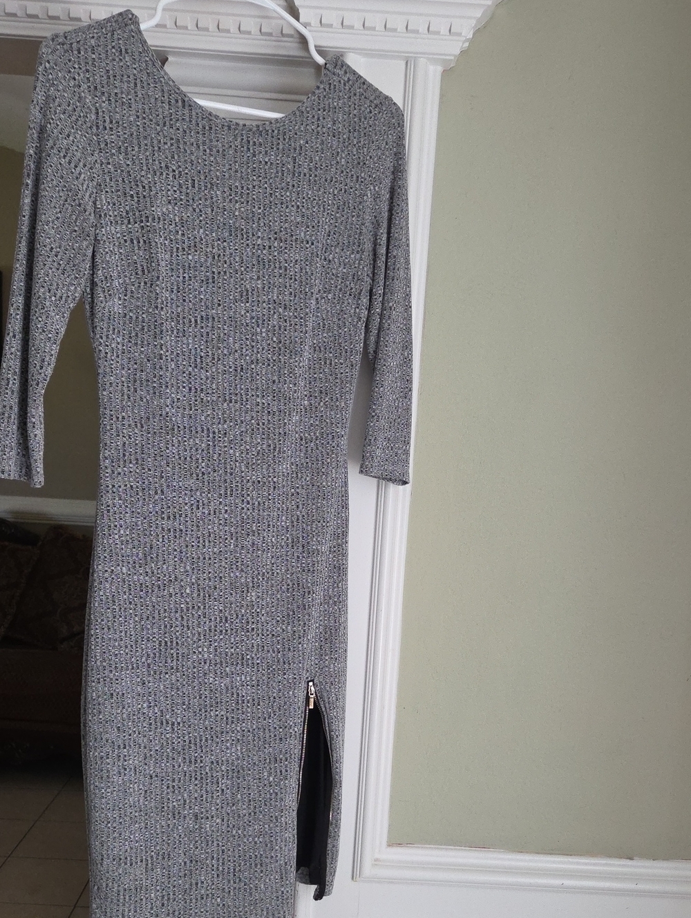 bebe Vintage Gray Ribbed Midi Dress with Side Zip Accent